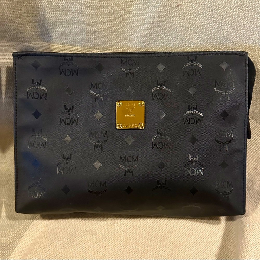 MCM Clutch